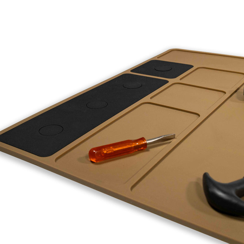 Skywin Anti-Slip Gun Cleaning Mat - 17x12 Inch Magnetic Workbench Mat